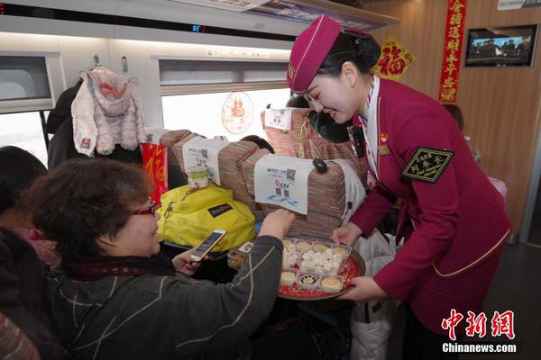 苏苏直播与闺蜜的弟弟，在线视频分享与剧情介绍