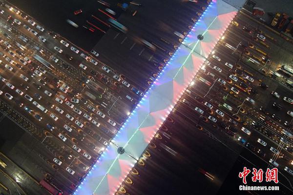 中国大众网球城市挑战赛自贡收拍