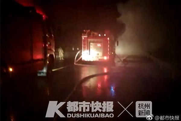 黄梅戏经典剧目走近高校学子