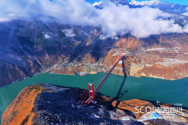 巔峰對決，勝者為王：TOP娛樂城，重新定義您的線上博弈奢華體驗 