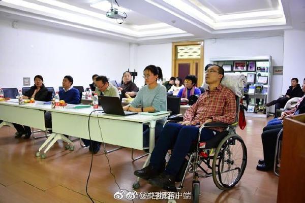 训练赛内容被爆出，Viper怒喷宁王，网友：菜还不能说了？