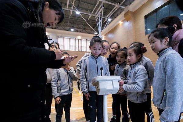 怀宁县三桥镇：志愿服务普及反诈知识