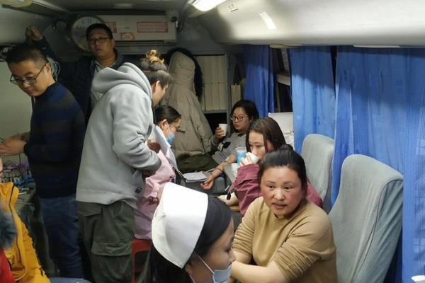 跨越時空的巔峰博弈：揭秘網上娛樂城的指尖魅力與致富藝術 