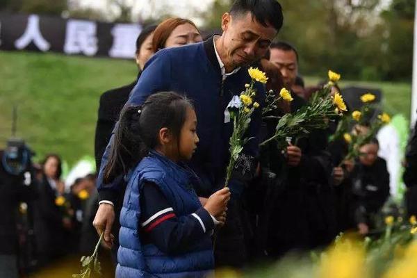 “大托管”稳粮促增收