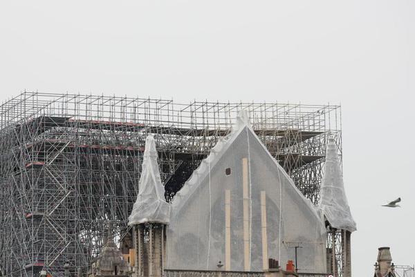 韦德感叹詹姆斯耐久力：说和他打过球像在撒谎