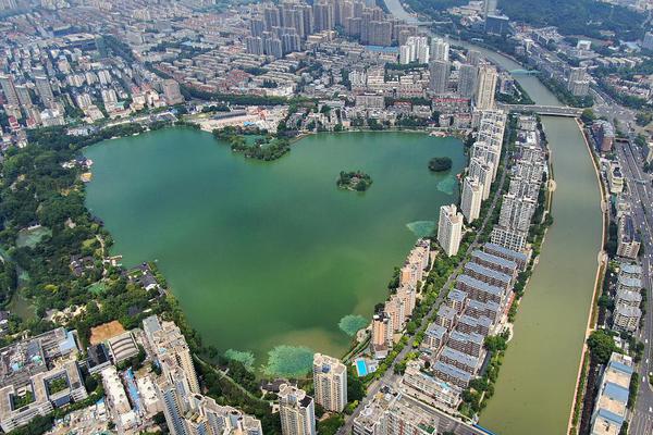 河南建业vs广州恒大