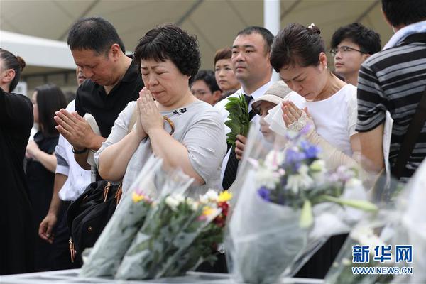 拜仁创纪录夺冠