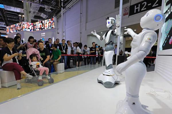 曼联19号-爱游戏App官方下载入口-爱游戏