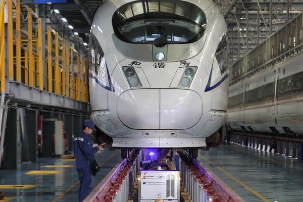 范佩西鱼跃-乐鱼app(leyu)官方网站-乐鱼官网