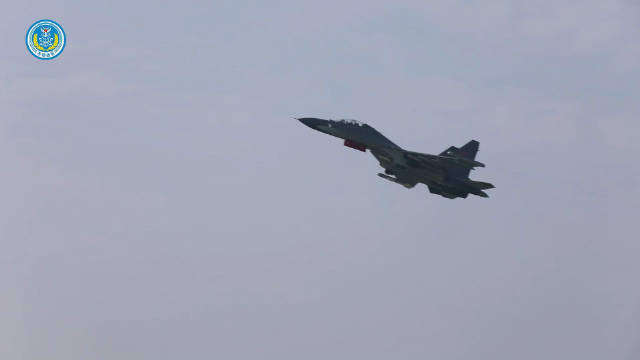 东部战区位台岛周边演习