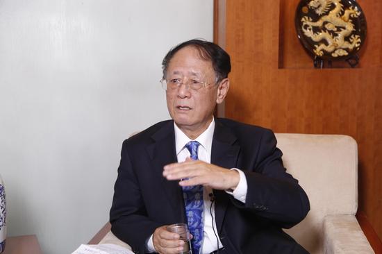 胡德平说中央对父亲的纪念活动已经破格了，全家都非常感谢。
