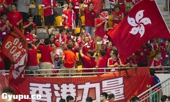 此前香港球迷曾多次曝出嘘国歌事件