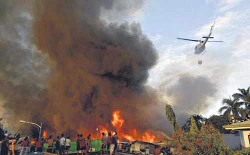 菲律宾马尼拉大火烧毁800房屋