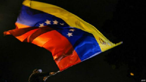 委内瑞拉“变天”