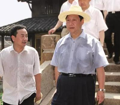 习近平在演讲中说,我曾经在浙江工作多年,多次来过乌镇,我很喜欢这个地方。
