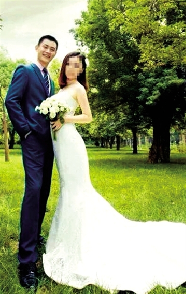 刘阳结婚照