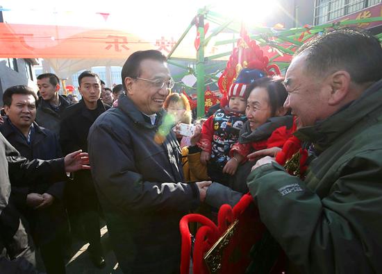 2月1日至2日，春节前夕，中共中央政治局常委、国务院总理李克强在宁夏回族自治区党委书记李建华、主席刘慧陪同下，在固原、银川考察，代表党中央、国务院向各族人民送上新春祝福。