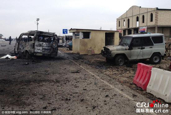 俄一处检查站遭汽车炸弹袭击 两名警察死亡(图