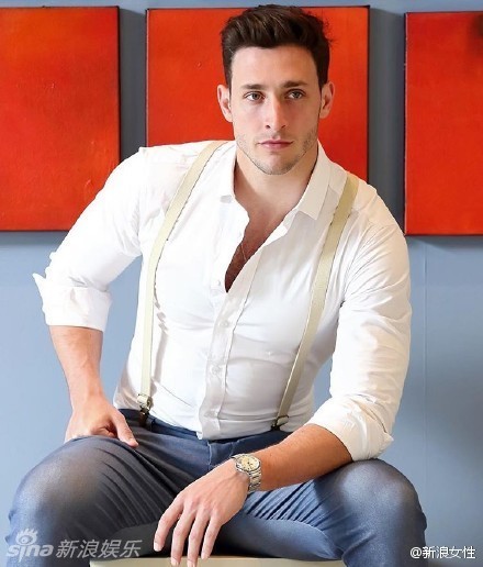  最性感医生 拍卖约会做慈善 晚餐拍出60万|约会