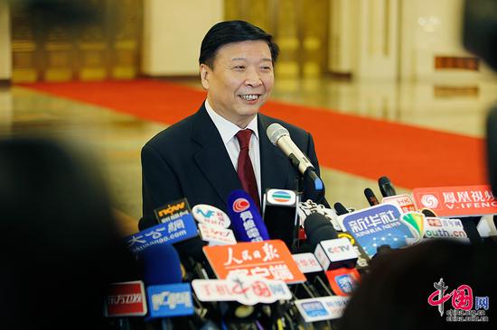 国土资源部部长姜大明。 中国网记者 牛博摄影