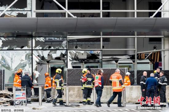22日，布鲁塞尔机场遭遇自杀式炸弹袭击。