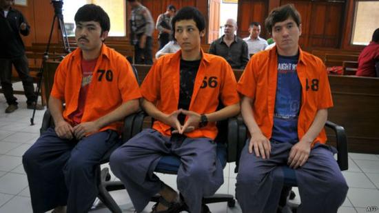 4名中国籍极端分子2015年在印尼被判刑入狱。图片来自观察者网。
