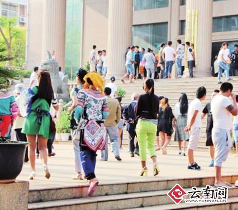 被告人亲人从很远的地方赶来