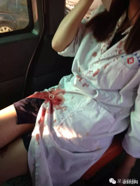 当事女医生。
