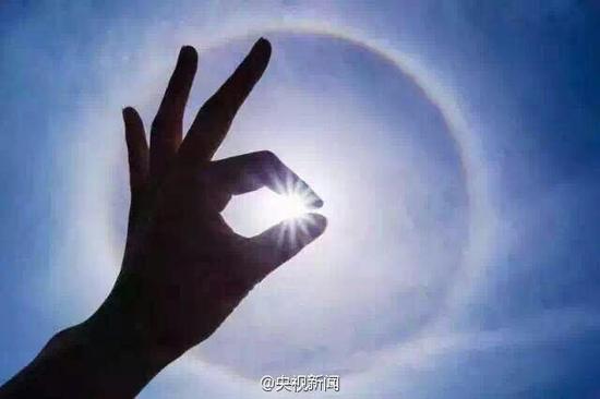 陕西汉中出现罕见“日晕”景象。