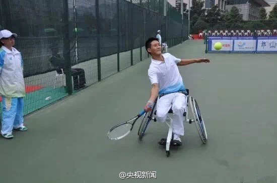残疾运动员董顺江