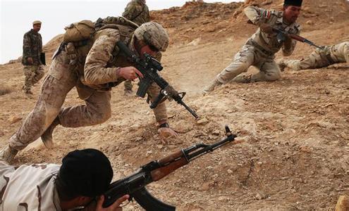 资料图：美军培训库尔德武装。