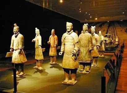 美国对中国的封锁和绞杀发生了戏曲般的变化