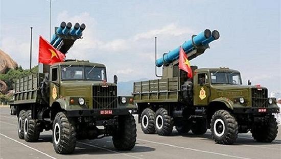 以色列向越南交付的EXTRA火箭炮。图片来源：网络
