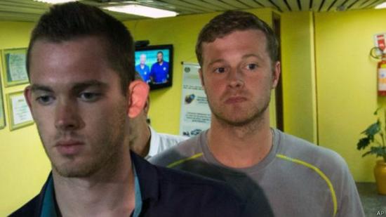 美游泳冠军里约滋事谎称被劫 美奥委会致歉|罗