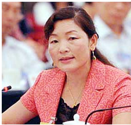 王明雯