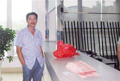 现金薪酬收入包括_三晖电气惊现营业收入比应收账款少有利润无现金(2)