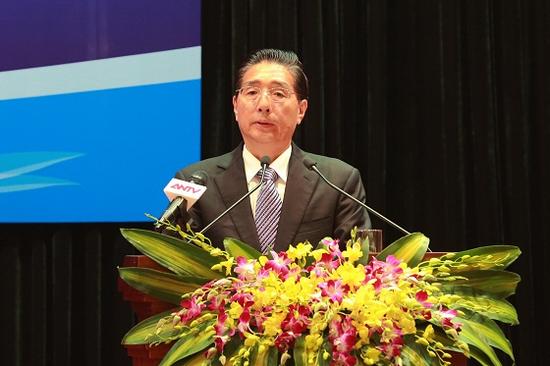 9月25日，国务委员、公安部部长郭声琨在河内与越共中央政治局委员、公安部部长苏林举行会谈，并共同主持中越两国公安部第五次合作打击犯罪会议。