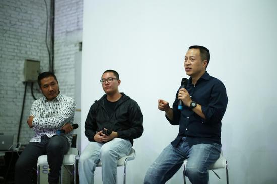 从镜头领略科技力量 摄影人在平遥共话手机摄