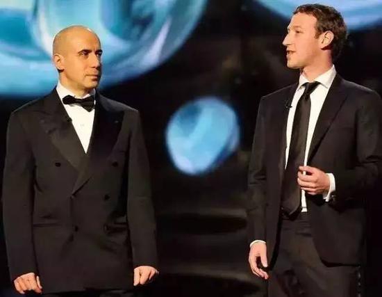 扎克伯格与米尔纳。