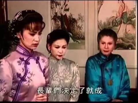 动手和动嘴，都是伤害