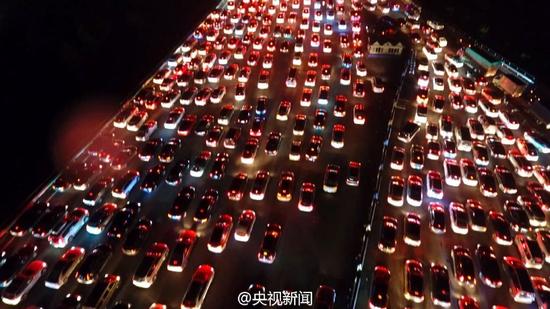10月6号晚点的京港澳高速