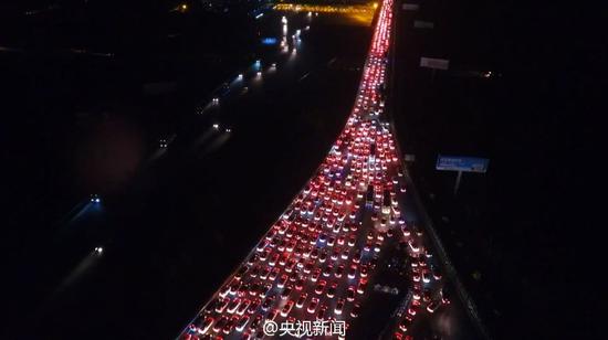 10月6号晚点的京港澳高速