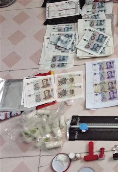 江北警方查获的小额假钞。 本报记者 雷键 摄