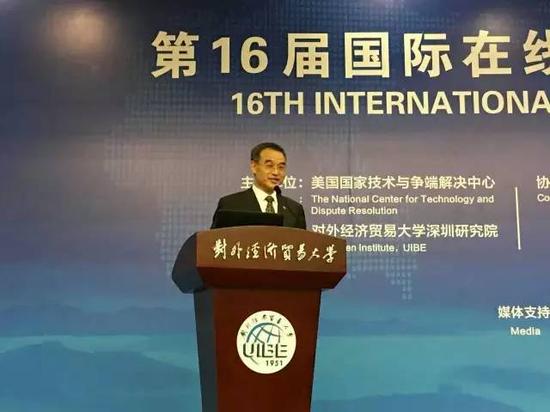 蒋惠岭
中国应用法学研究所所长、最高人民法院高级法官