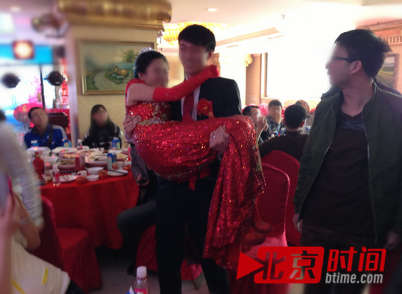 王慧莹与张辉2013年的婚礼现场 图/北京时间