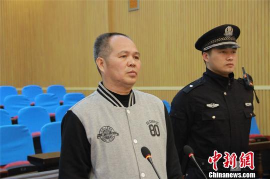 图为被告人赵贵坤在宣判现场。 邓煜 摄