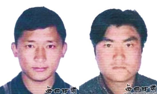 求白与亚多(右)