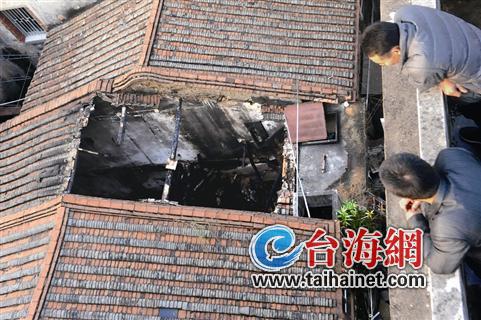 ▲事发房屋被烧塌