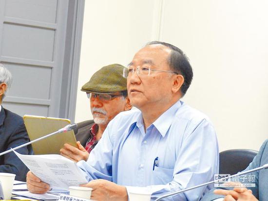 台湾竞争力论坛召集人台湾大学政治系副教授彭锦鹏。（图片来源：台湾《中时电子报》）
