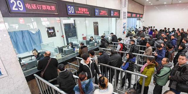 2017春运进行时：幸福列车送来穗务工人员返乡